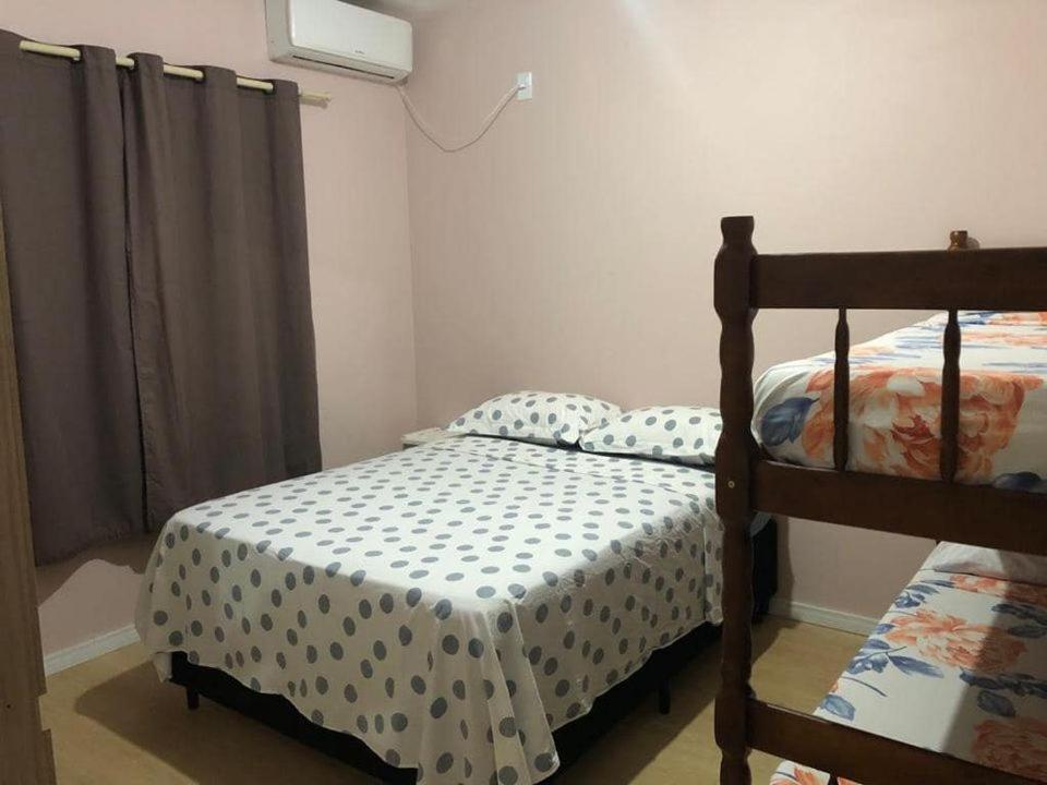 Casa Com 2 Quartos, Para 6 Pessoas Em Ponta Das Canas Florianopolis Exterior photo